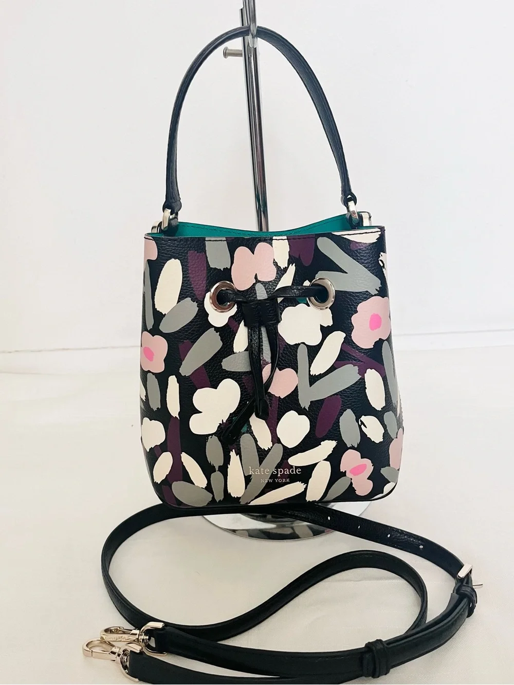 Kate Spade Eva Wildflower Small bucket crossbody bag